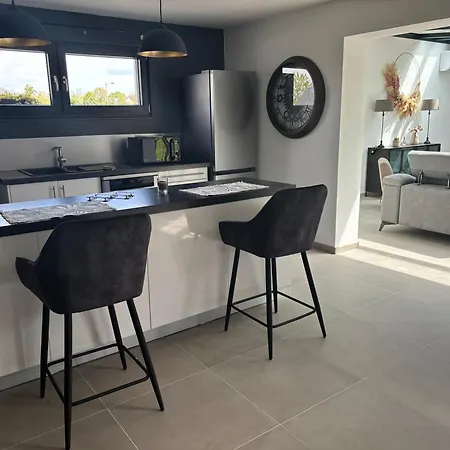 Maison Spacieuse Saint-Lô Extérieur photo